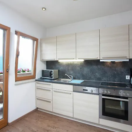In Hollersbach Near Lift, Cleaning Included Apartmán